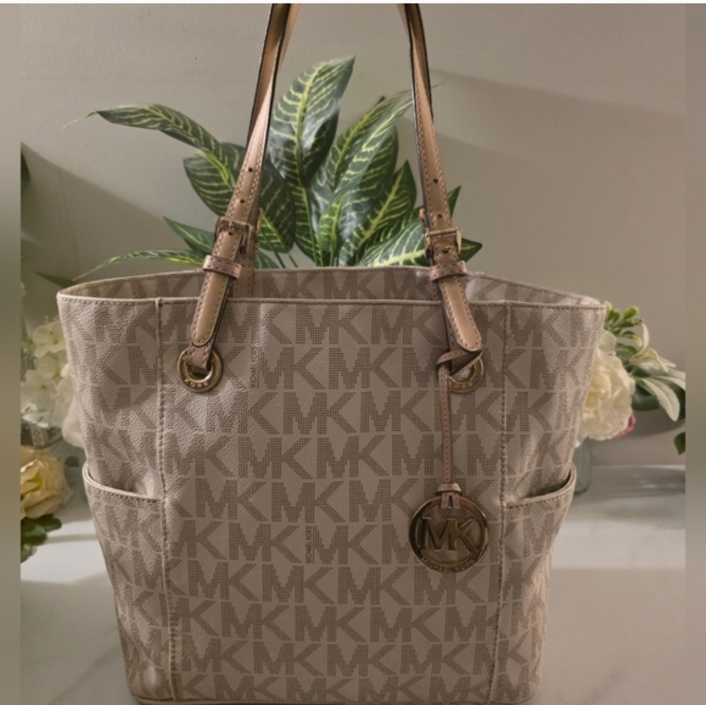Michael Kors Beige Signature Tote Bag